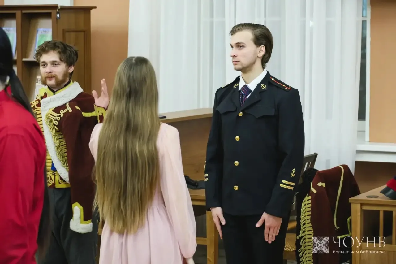 ▫️Публичка приглашает на «Бал перед грозой».

19 июня в главном зале Публичной библиотеки пройдет ве
