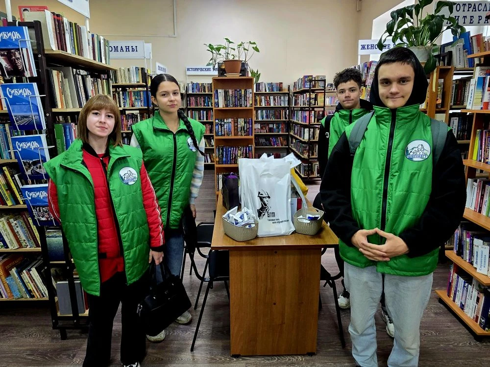 Активисты ДоброБГТ в преддверии дня защиты детей приняли участие в акции Коробка Храбрости. Подготов