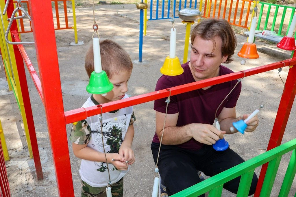 На музыкальной площадке Центра прошло нейропсихологическое занятие «Стоп – думай – делай»
 
Третье з