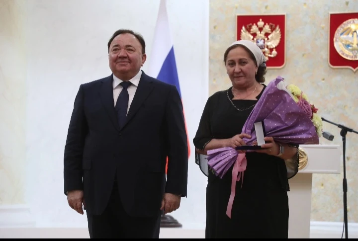 🏅В Администрации Главы Республики Ингушетия состоялась торжественная церемония вручения государстве
