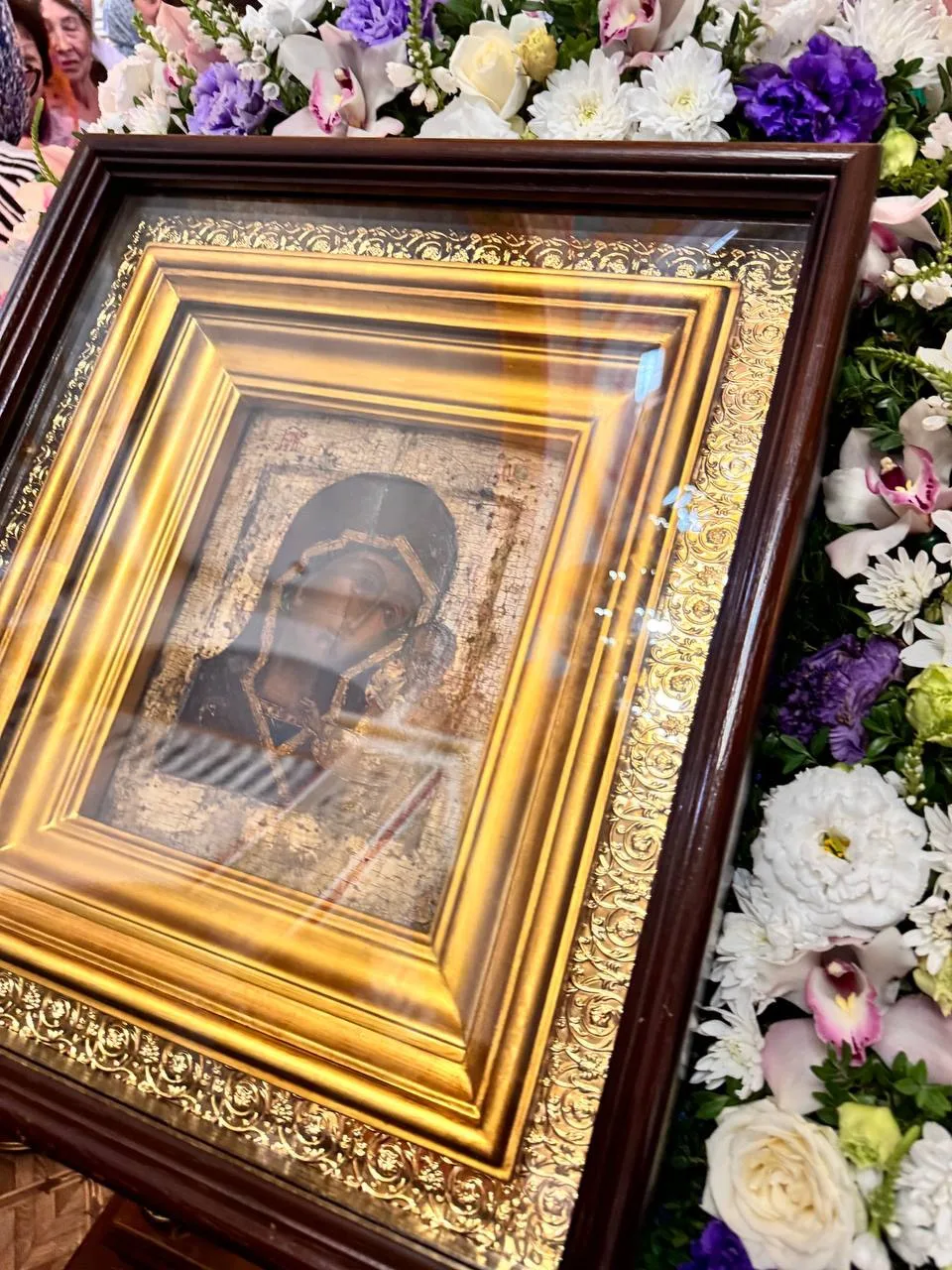 ИМЕНА НА МОЛЕБЕН С АКАФИСТОМ  У ИКОНЫ БОГОРОДИЦЫ «КАЗАНСКАЯ»

Братья и сестры, завтра святая Церковь