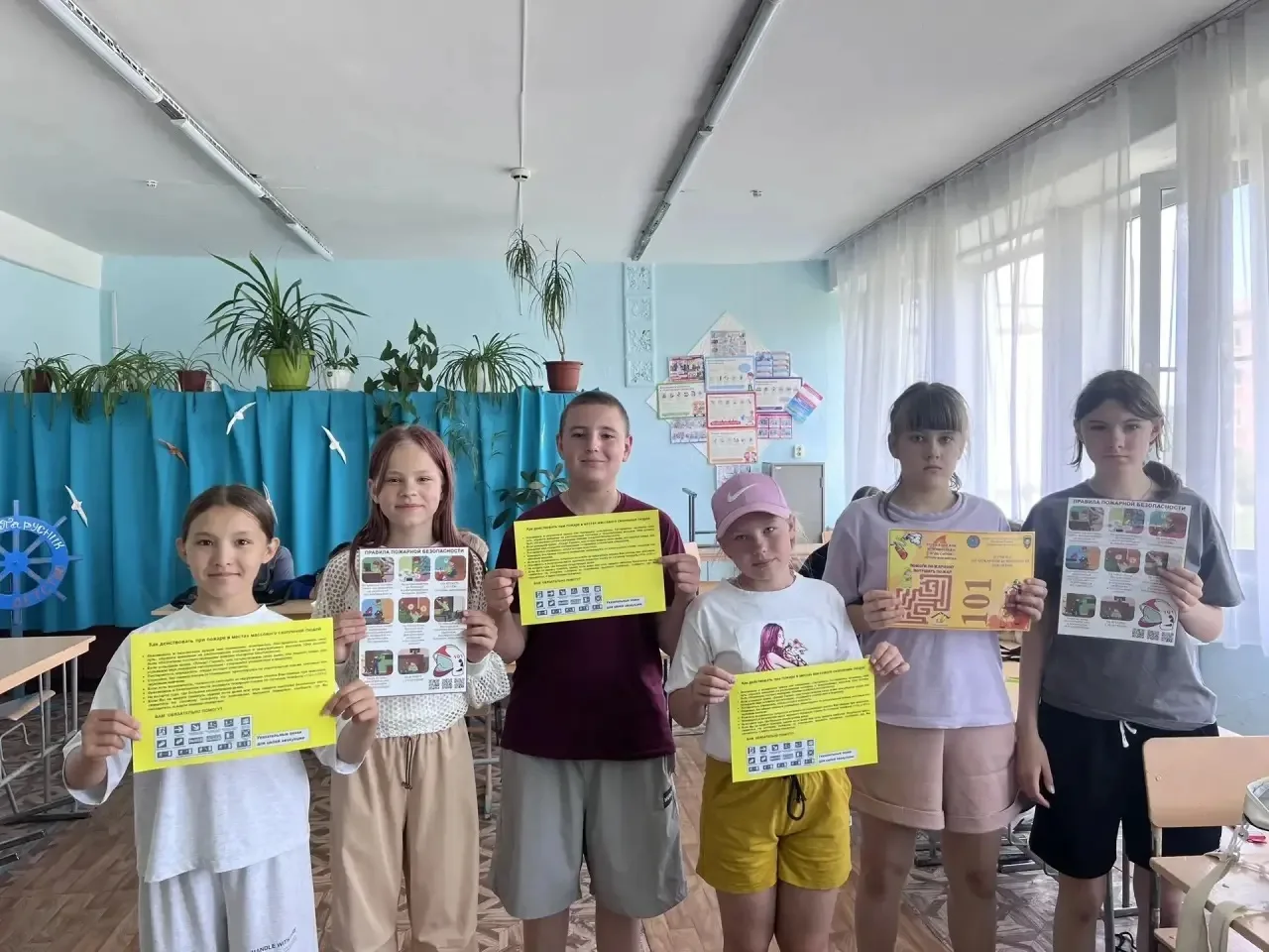 🧯 Пожарная безопасность — это важно и интересно!
В нашем лагере прошли мероприятия по пожарной безо