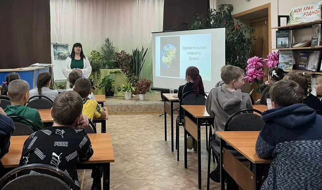🌍✨ "Удивительное путешествие по планете Земля" в честь Дня экологии!

Ребята из нашего пришкольного