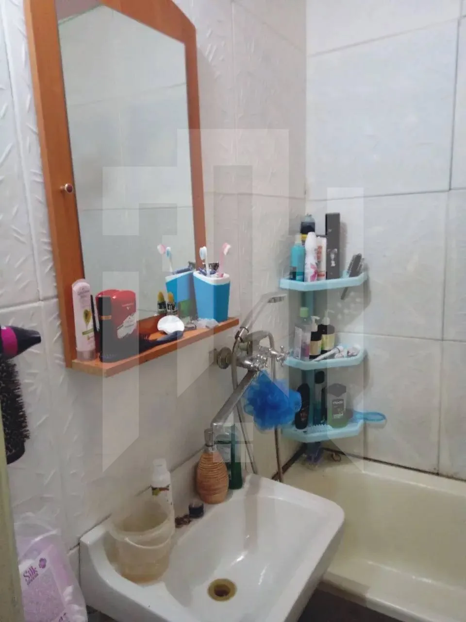 Продается 1-комнатная квартира в Донецке, район Пролетарская📍

🛋️Светлая квартира с продуманной пл