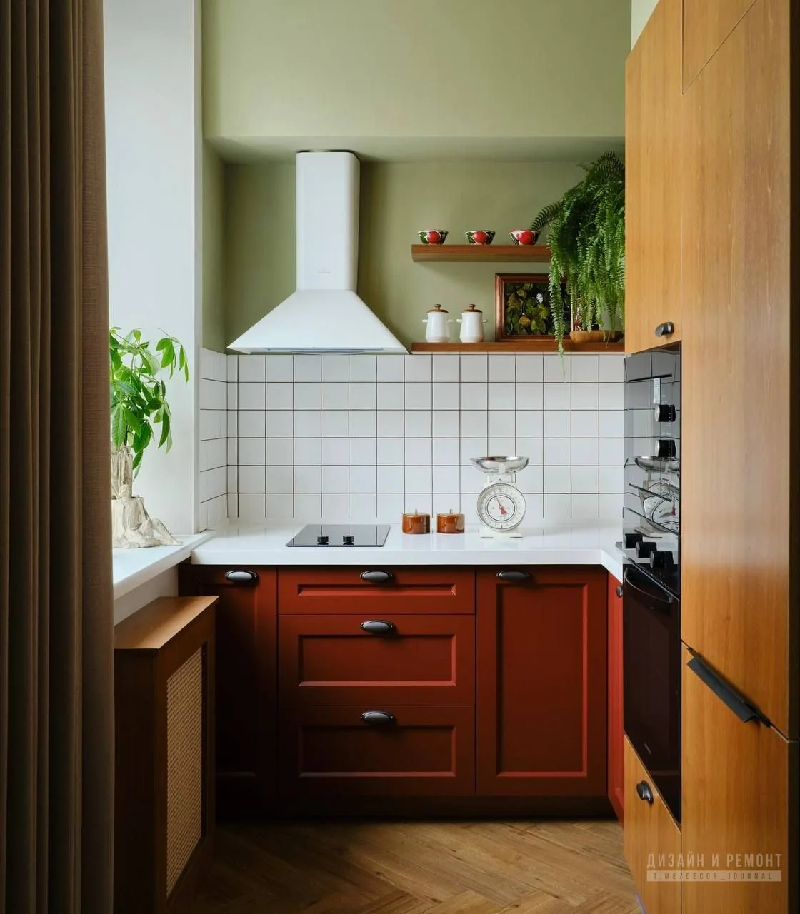 Квартира 50 м²

Изначально квартира больше напоминала неудачно спланированную студию - она находится