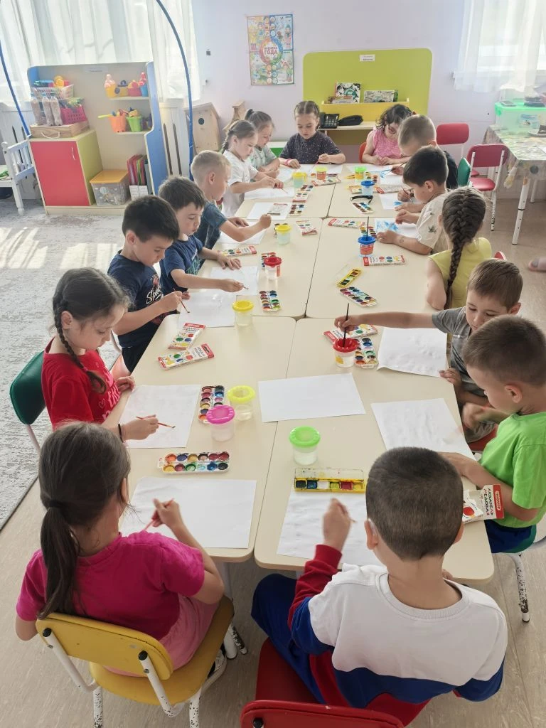 12 июня в нашей стране отмечается День России. Это праздник свободы, мира и добра. Он символизирует 