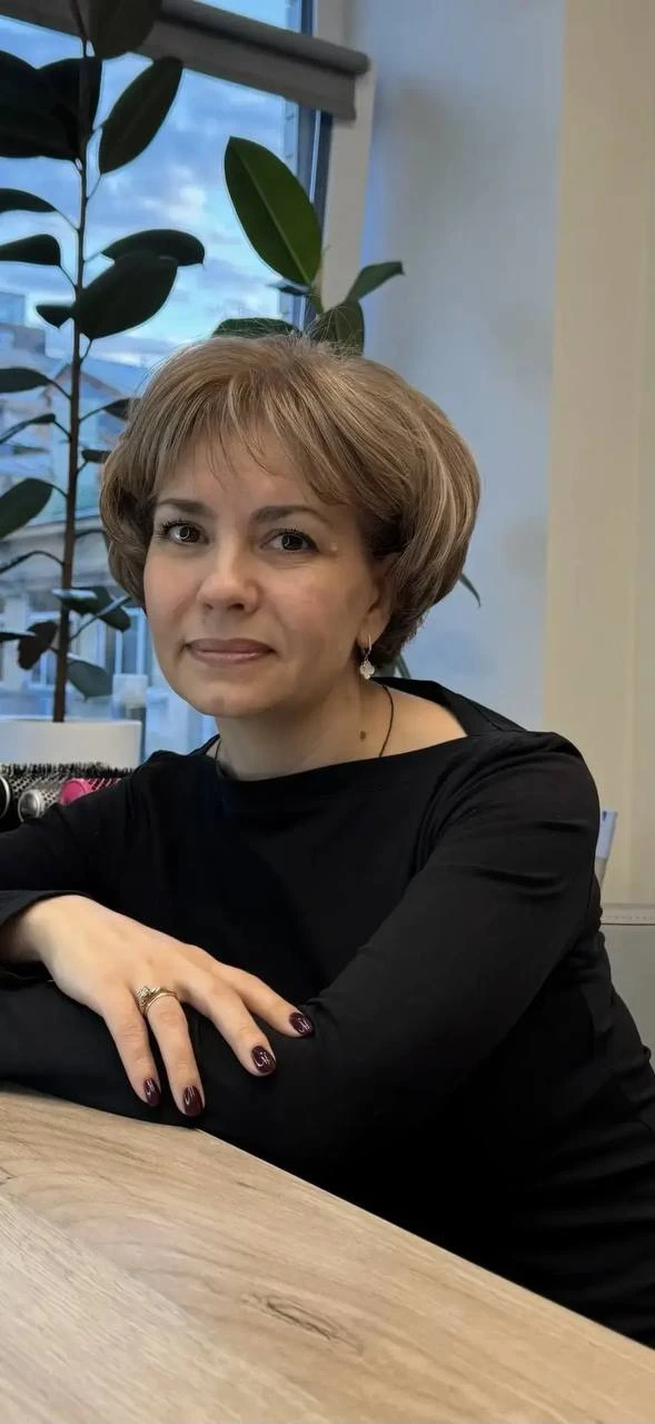С Днём Рождения, Ольга Анатольевна Банникова! 🎂

Вы прошли путь от студентки до начальника аспирант