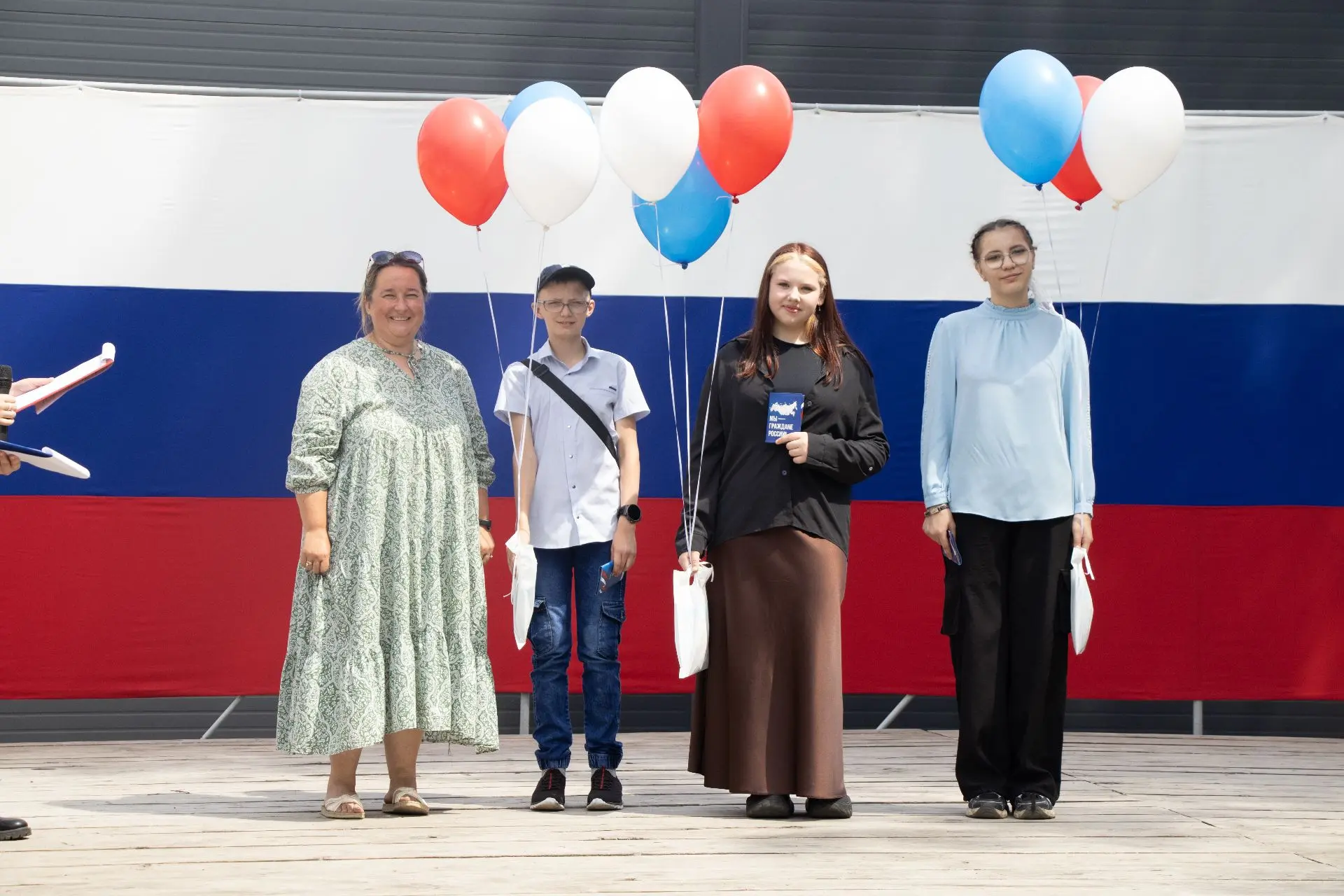 🇷🇺✨ ЕДИНСТВО В СЕРДЦЕ РОССИИ 

✨🇷🇺11 июня, в канун Дня России 🎉 в посёлке Мирный прошло праздни