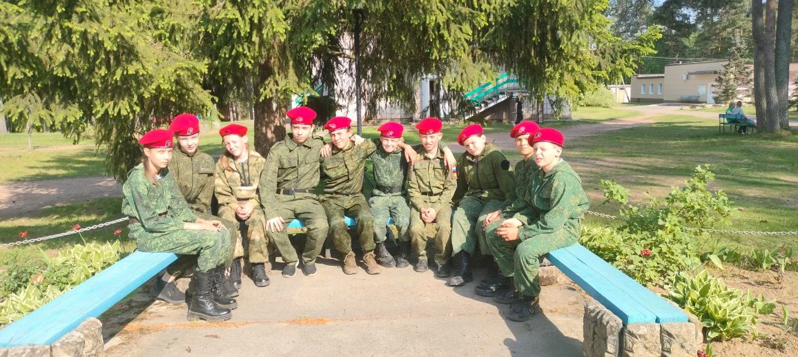 Областная военно-патриоиическая игра "Зарница 2.0", учебный центр " Авангард ", п. Крестцы, команда 