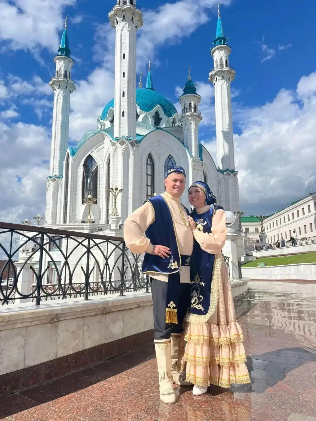 #Годбольшойидружнойсемьи

В селе Акбердино есть место, где всегда поют и чувствуешь себя как дома, -