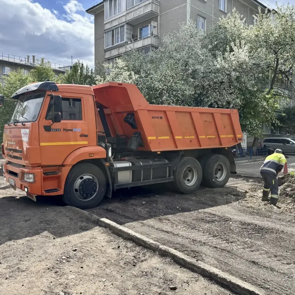 Этим летом в Свердловском районе отремонтируют вдвое больше проездов, чем в прошлом

В этом году в р