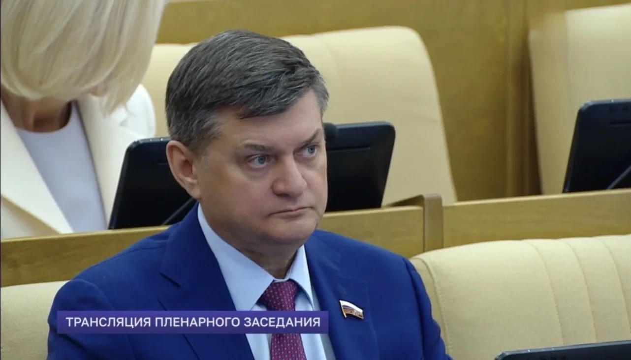 Регионы могут вводить полный запрет на продажу вейпов

✅Сегодня на пленарном заседании ГД поддержал 