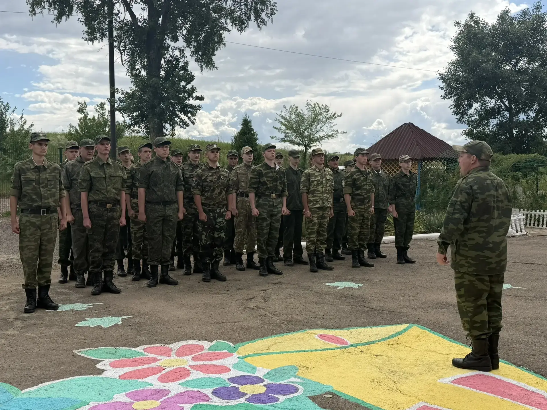 С 27 по 29 мая на базе МБОУ Волченской СОШ имени В.П. Рогозина прошли учебно-полевые сборы для юноше