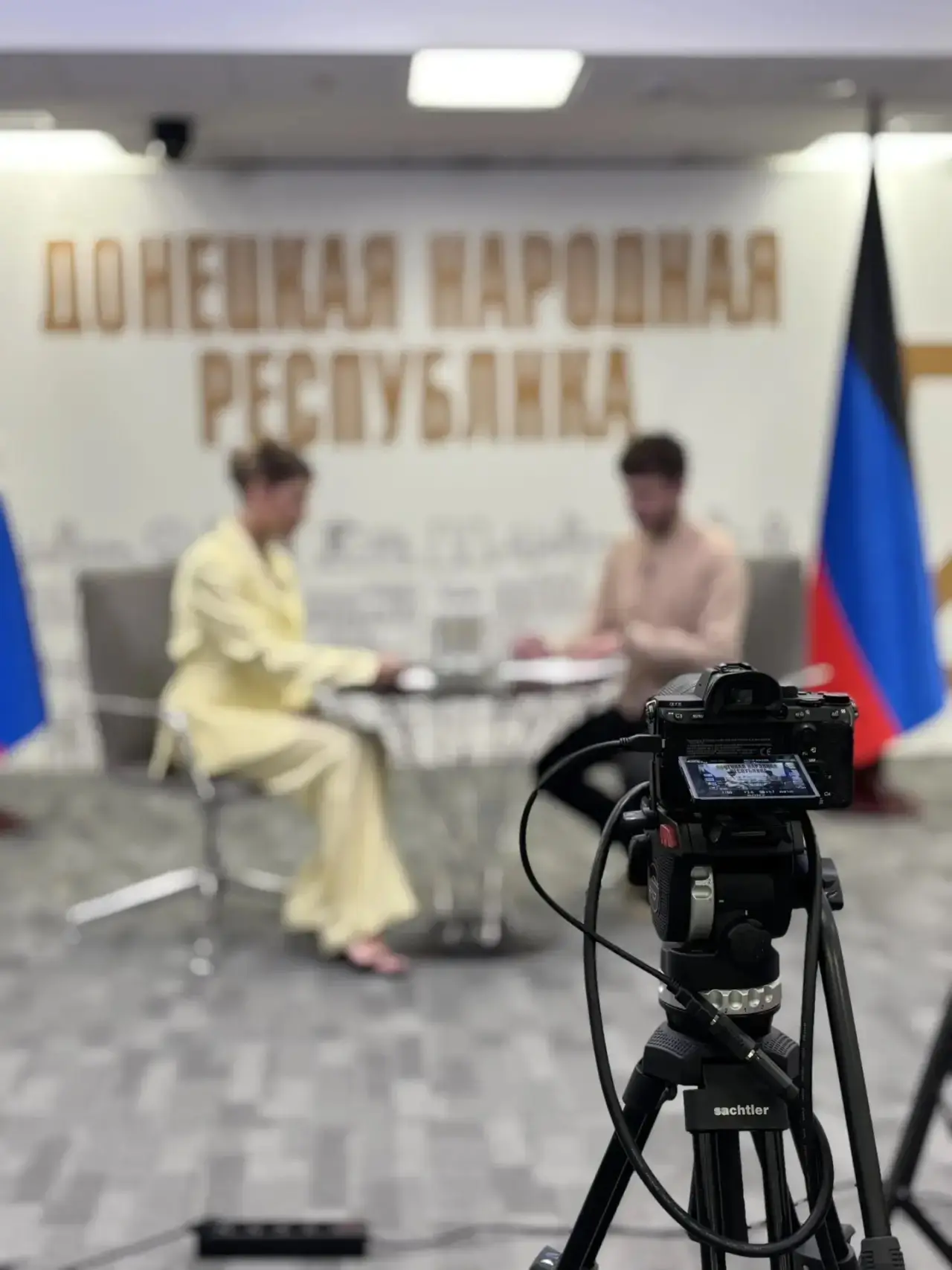 Провела прямой эфир, в ходе которого ответила на вопросы жителей Республики, касающиеся деятельности