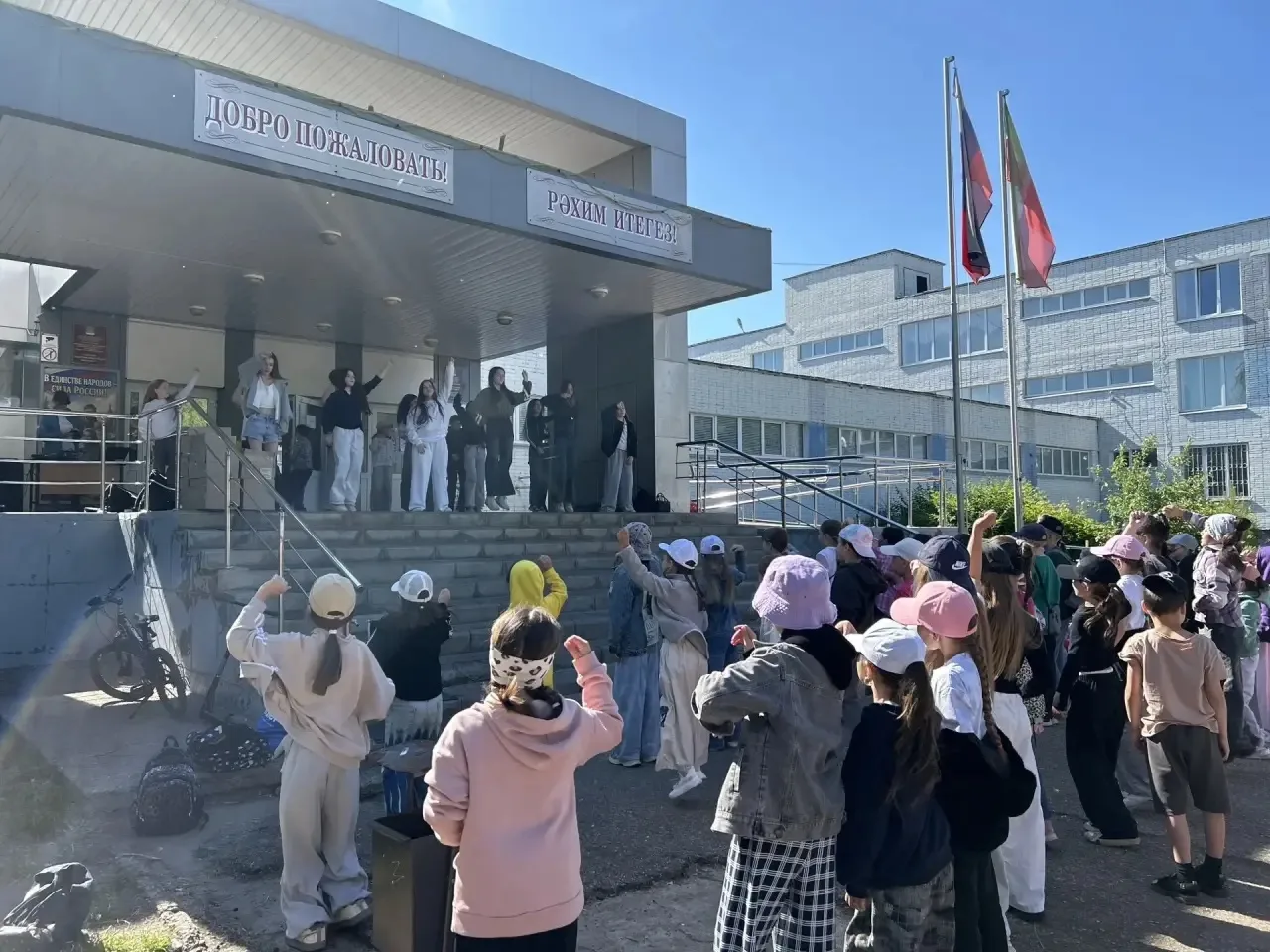 ☀️В лагере «Дружба» утро началось с зарядки. 

После такой активной стартовой минуты бодрость, улыбк