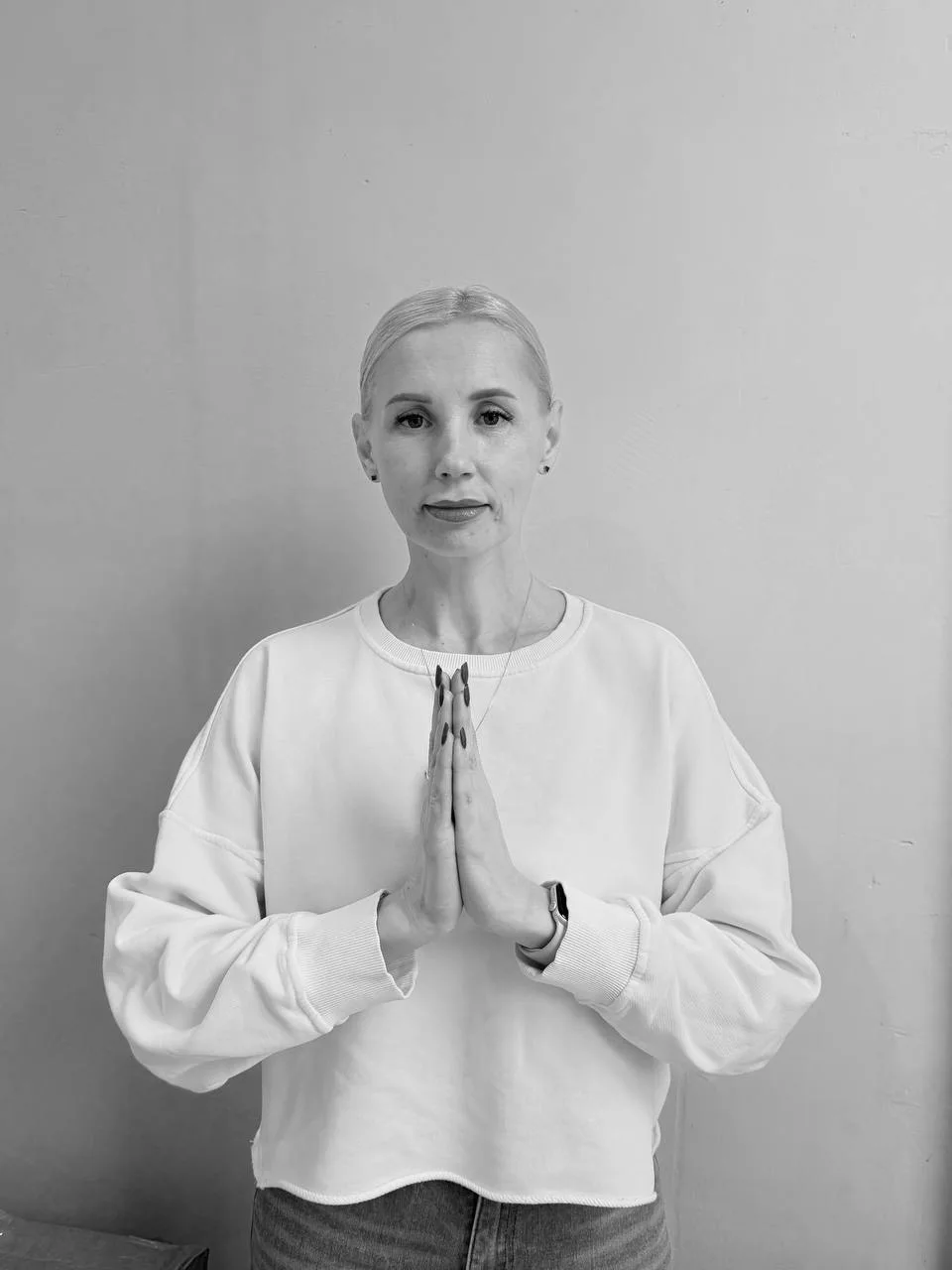 Продолжаем нашу еженедельную серию постов знакомство с преподавателями YOGI ROOM Заречье ❤️

✨ Знако