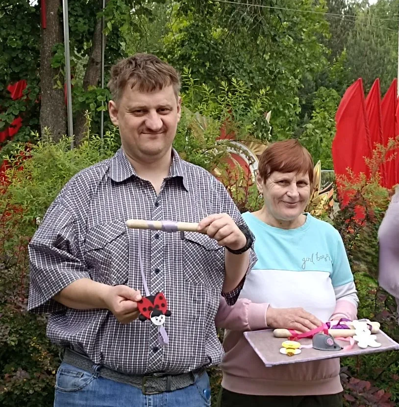 Веселые моталки.
Маломобильные проживающие старшего поколения нуждаются в регулярной физической и ко