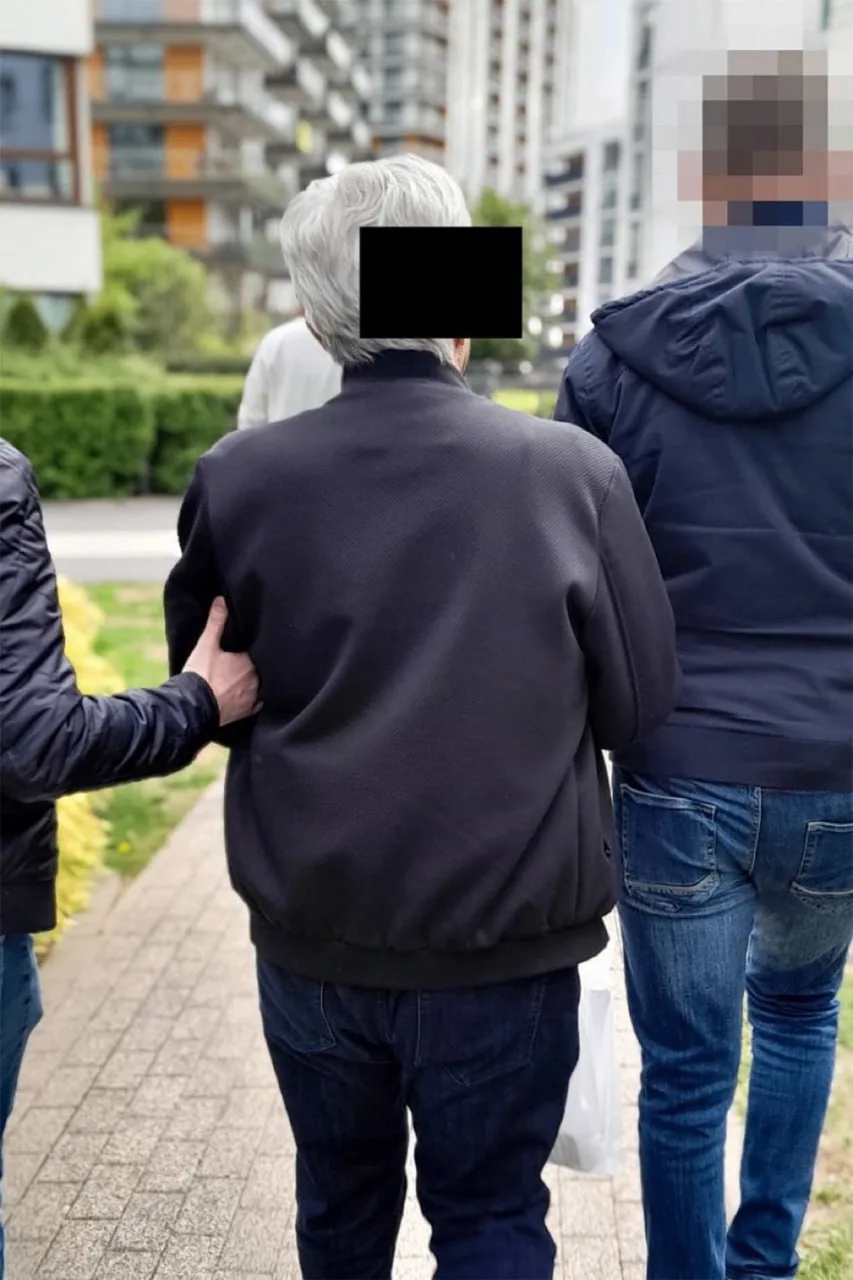⚡️В Польше задержали 79-летнего россиянина, идентифицированного как вор в законе, — глава МВД страны