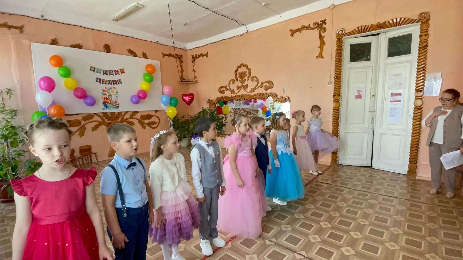 ✨🎓 Выпускной бал в школе раннего развития “Колокольчик” — 2026! 🎓✨

🔆🎈 Выпускной — одно из самых