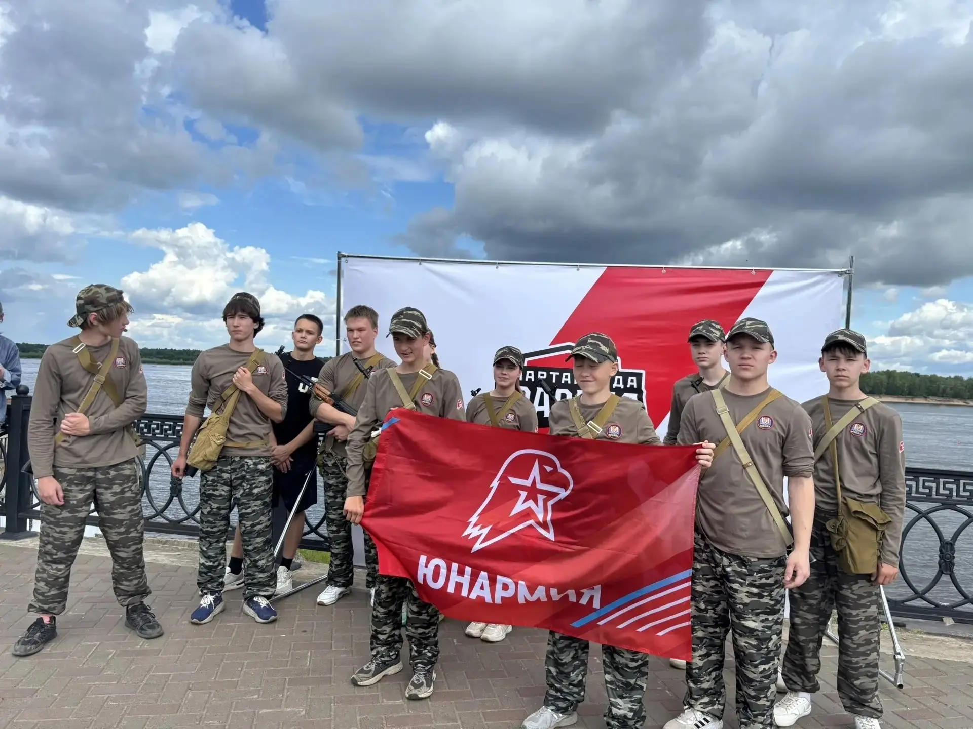 Поздравляем команду школы №5 «Сокол» с выходом в финал республиканской спартакиады «Гвардия» 🎉

Вы 