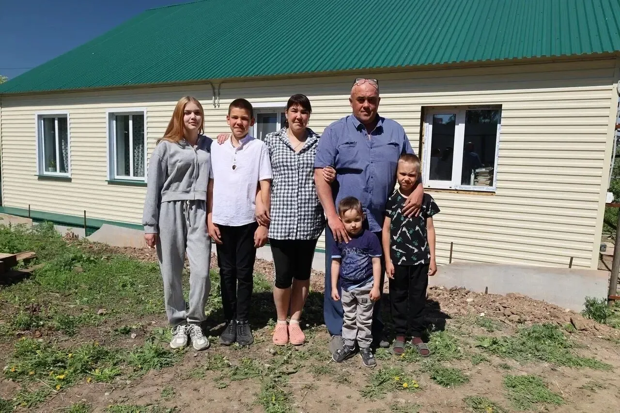 1 июня участник спецоперации, отец четверых детей и начинающий животновод из села Новое Усманово Кам