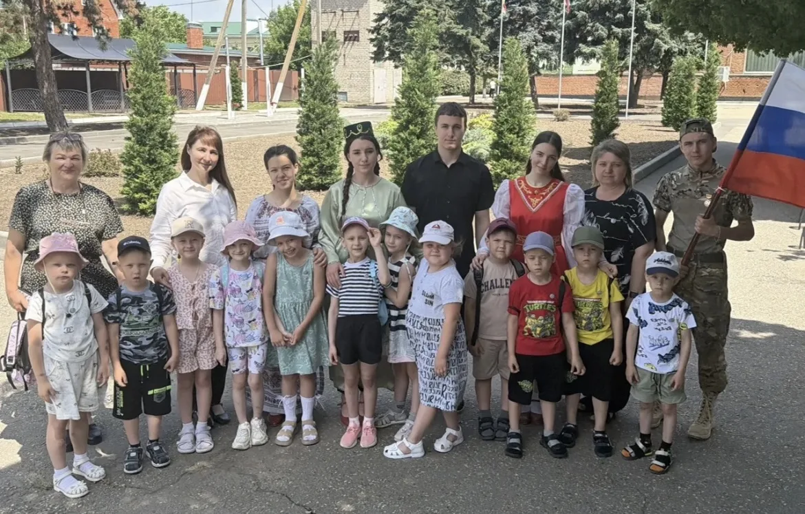 Воспитанники нашего детского сада побывали в ГБПОУ КК "БАК",  встретились с командой проекта «Россия