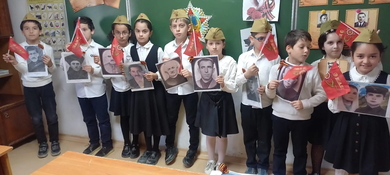 ✨ «Я помню, я горжусь!»: классный час во 2 «Б» классе

✨18.05.2026г. во 2 «Б» классе прошёл трогател