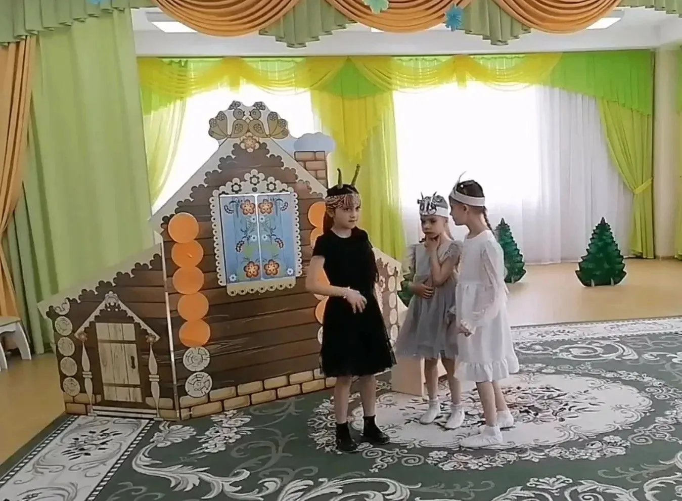 В год Единства Народов России дети знакомятся с культурным наследием, традициями и обычаями народов 
