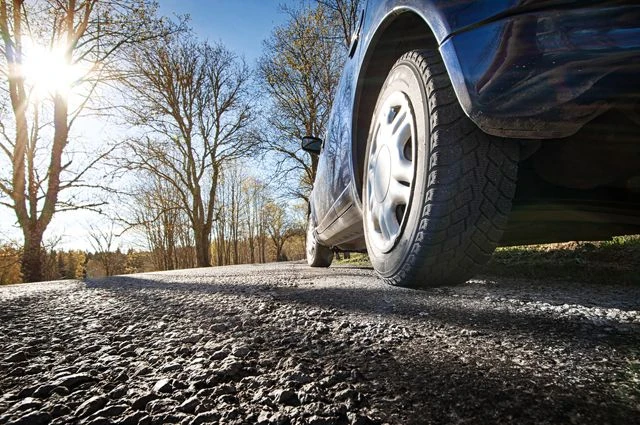 🚗💨 Готовим авто к весне: чек-лист для водителя

Зима позади — самое время привести машину в порядо