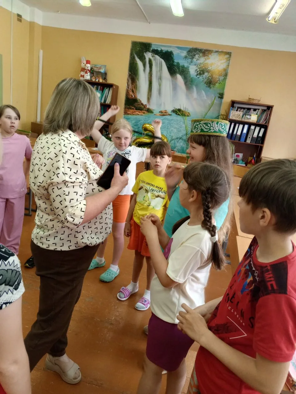 1⃣1⃣ день в лагере: единство, творчество и свежий воздух! ☀️

Сегодняшний день был невероятно насыще