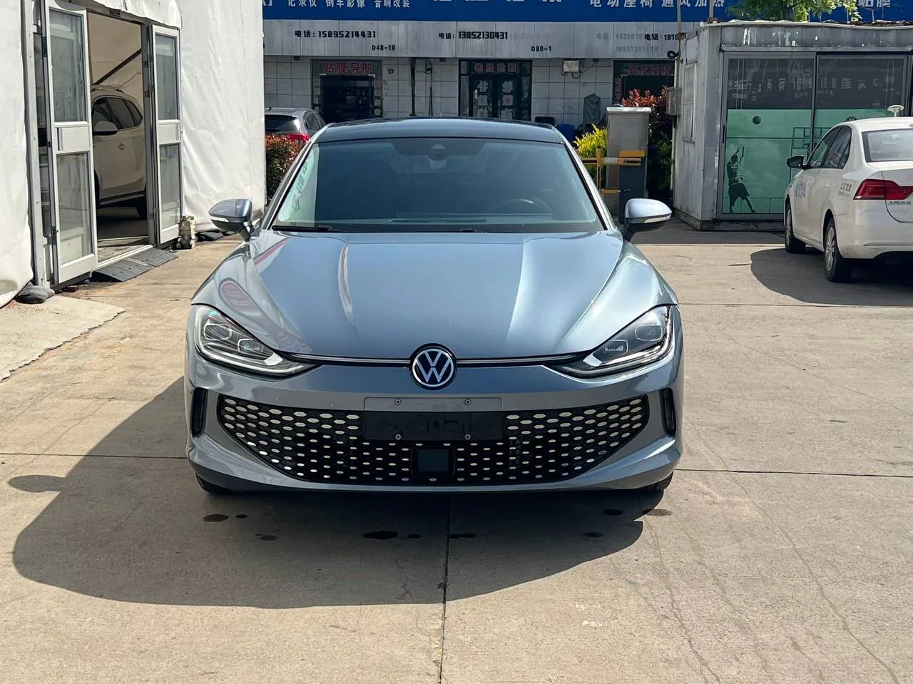 🔥 Volkswagen Lamando L 280TSI DSG Cool

Стильный и современный лифтбек Volkswagen, который выделяет