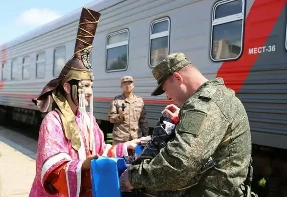 Военнослужащие 36 ОА прибыли в Монголию для участия в совместных учениях «Сэлэнгэ-2026» 

В Монголию