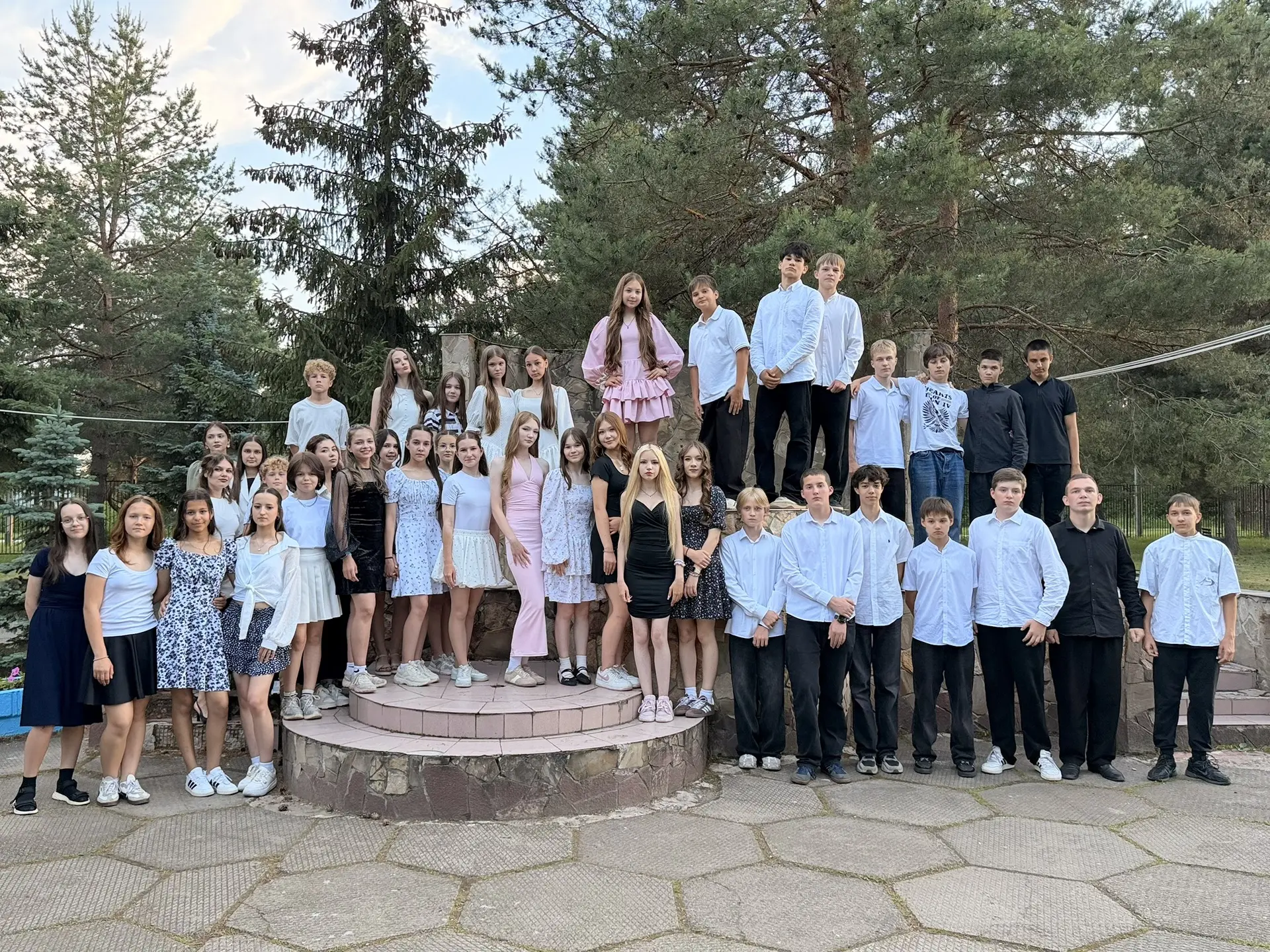 ✨ БАЛ НАУКИ 

Вчера в рамках проекта Главы Чувашской Республики «Яркое лето Чувашии» состоялось само