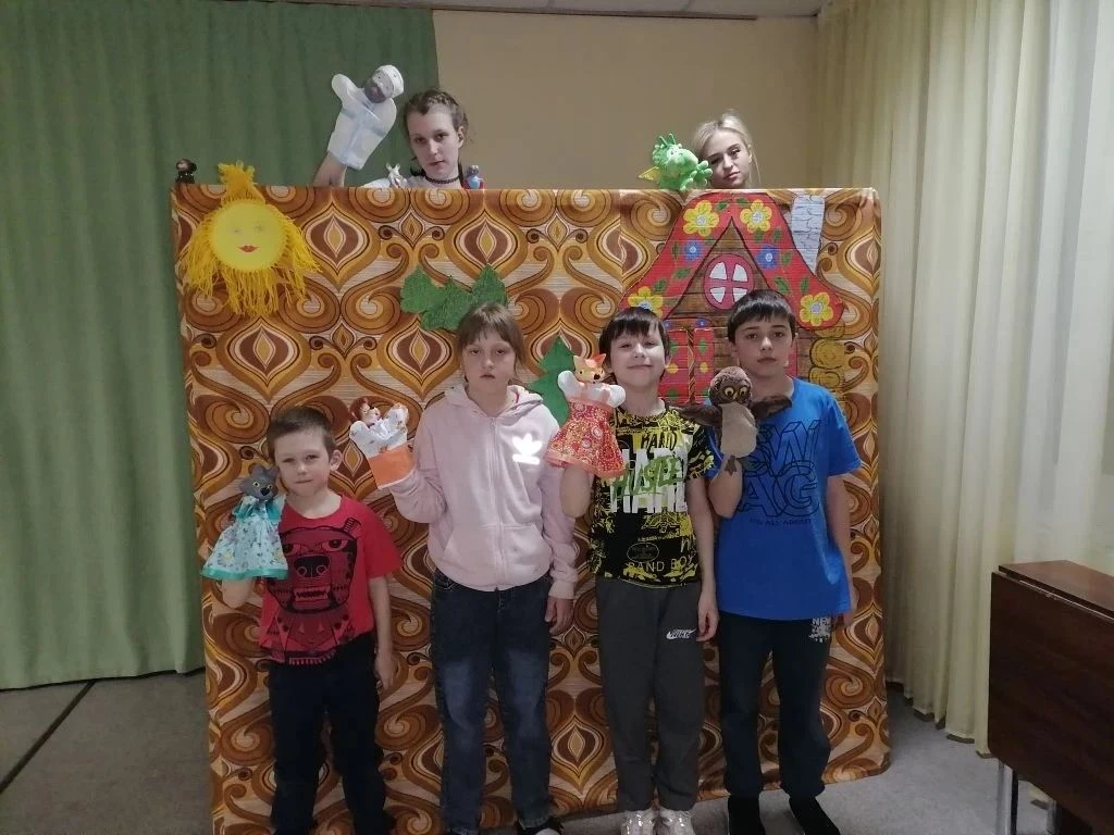 Наши воспитанники приняли участие в постановке кукольного спектакля под названием "Если хочешь быть 