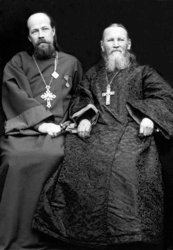Сегодня память священномученика Философа (Орнатского) и его сыновей. 

По имени и житие. 

Он действ