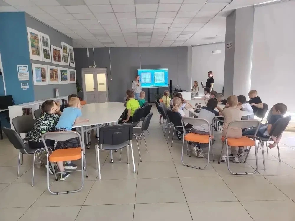 🏫ШКОЛА №13

ЛЕТНИЙ ШКОЛЬНЫЙ ЛАГЕРЬ☀️

Вторая неделя пришкольного лагеря пролетела незаметно, но был