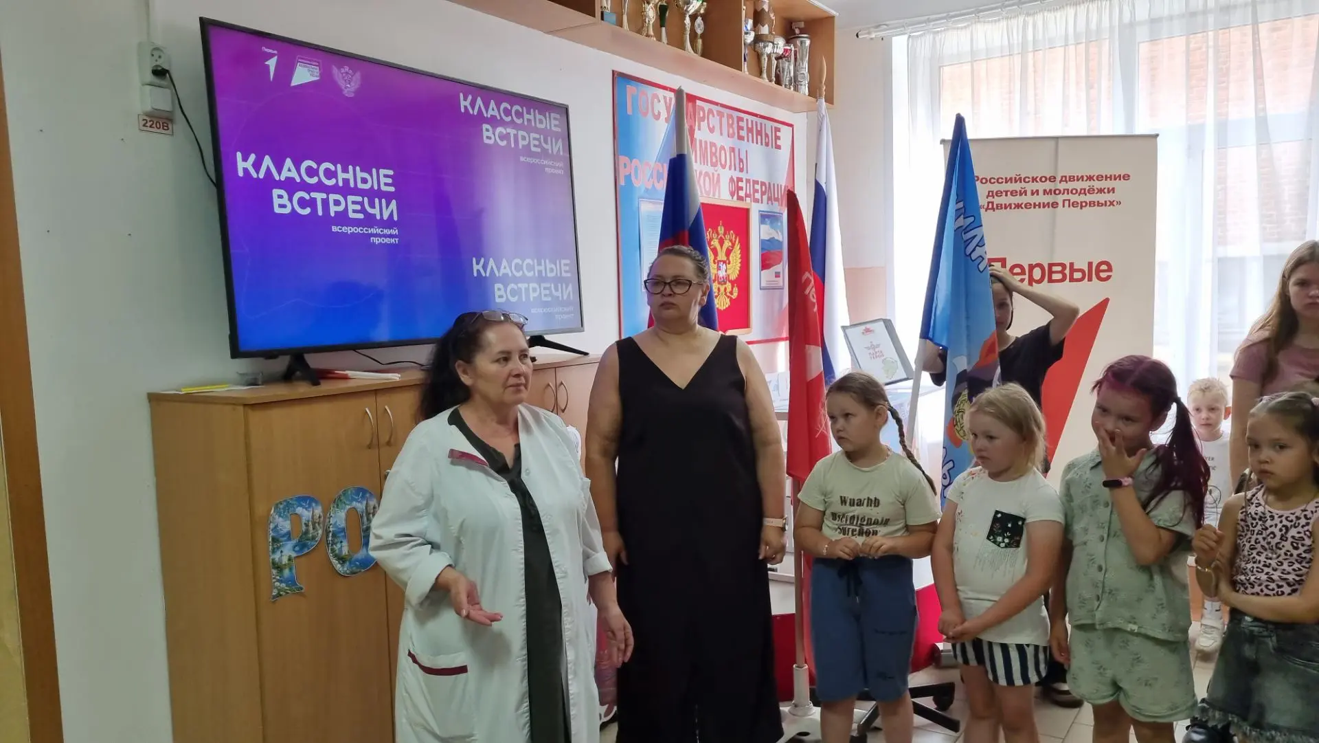 🛠️ 18 июня — День профессий!

Сегодняшний день был полностью посвящён миру взрослых специальностей,