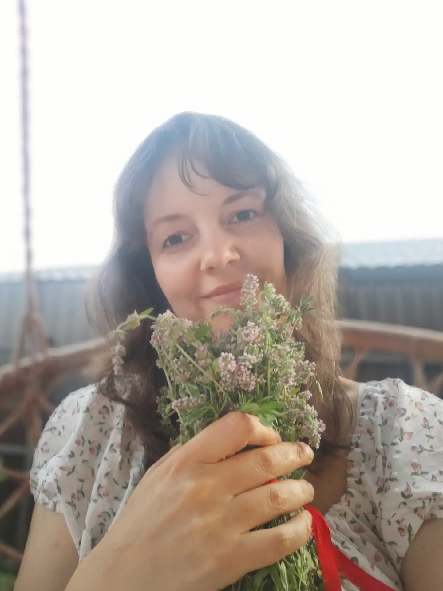 С Днём России, друзья! 🇷🇺💐 Нам повезло жить в одной из самых прекрасных стран мира. Такой удивите