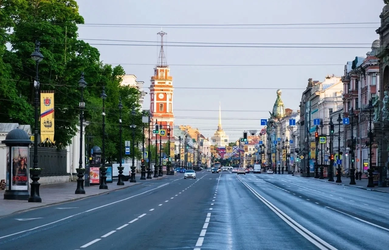 В четверг, 11 июня, в Петербурге установится облачная с прояснениями погода. Осадки обойдут город ст