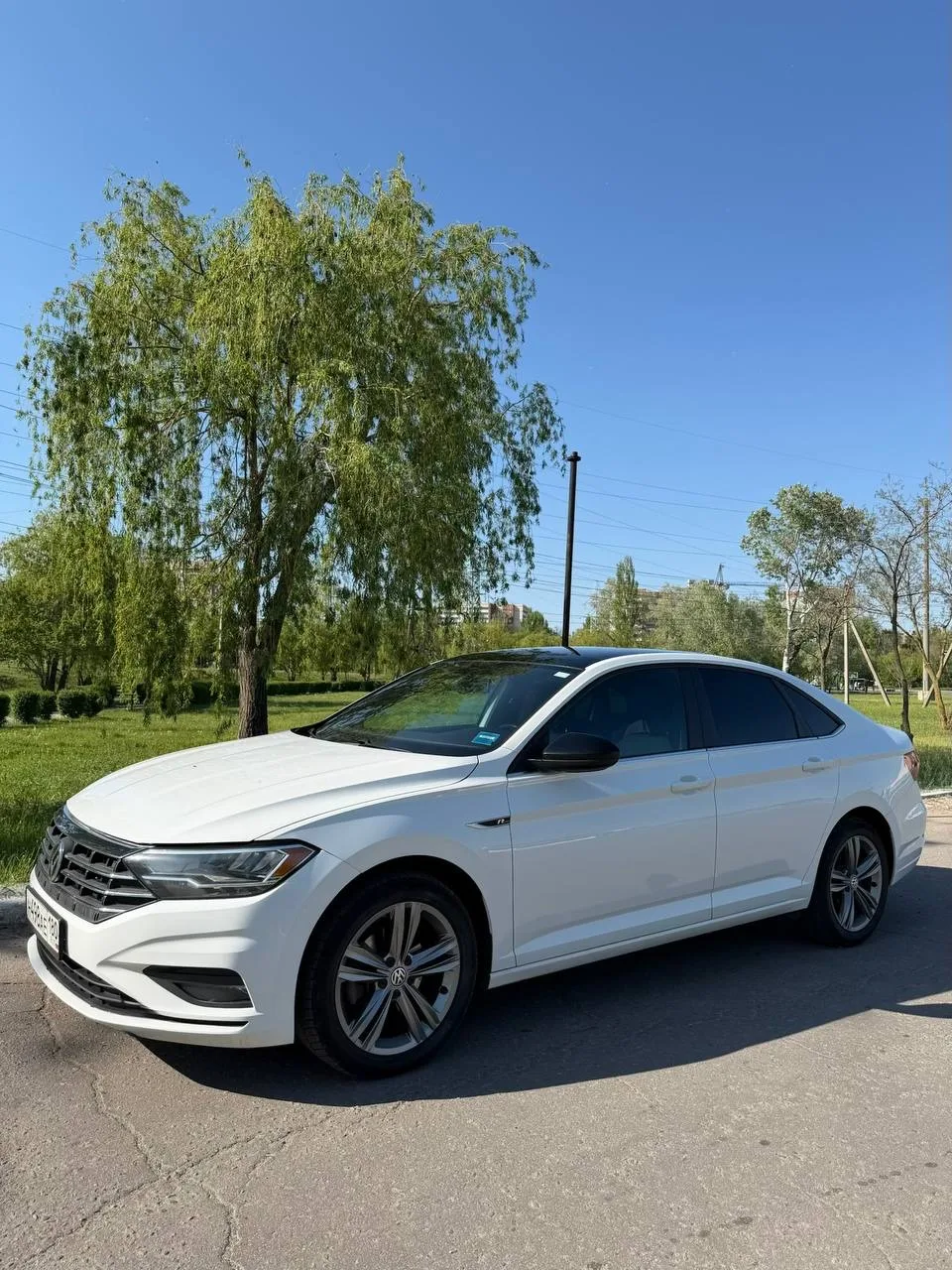 Продам! Срочно‼️ 
Мариуполь! 
Volkswagen Jetta 2019 комплектация R-Line. 
Один владелец! Собственник