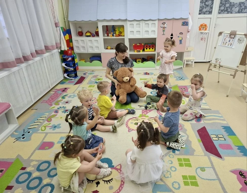 🤝 День за днем ☀
Волшебные слова "Ладушек".

В группе раннего возраста "Ладушки" прошёл тематически