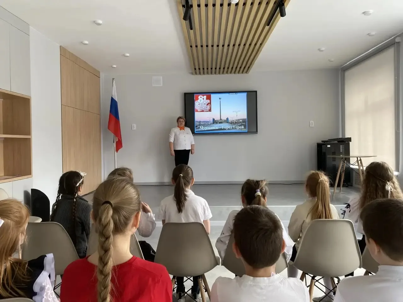 🎖 6 мая — особая дата в истории нашего города!

В этот день Мурманску было присвоено почётное звани
