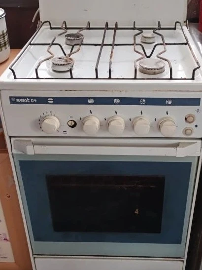 Продам газовую плиту и балон с газом

💰цена 3500
📍Большой исток. Ключевая дом 21
📞тел.9935215507
