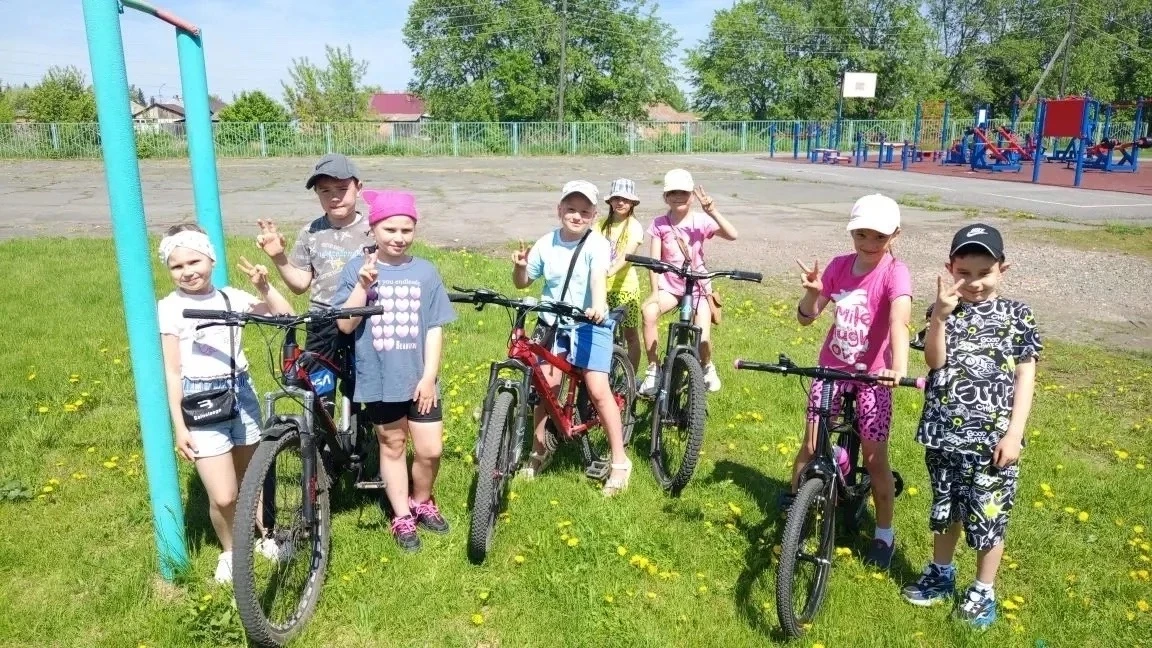 ☀️Лето — весёлая, увлекательная и счастливая пора!

🌞Наступило долгожданное лето — время солнца, ка