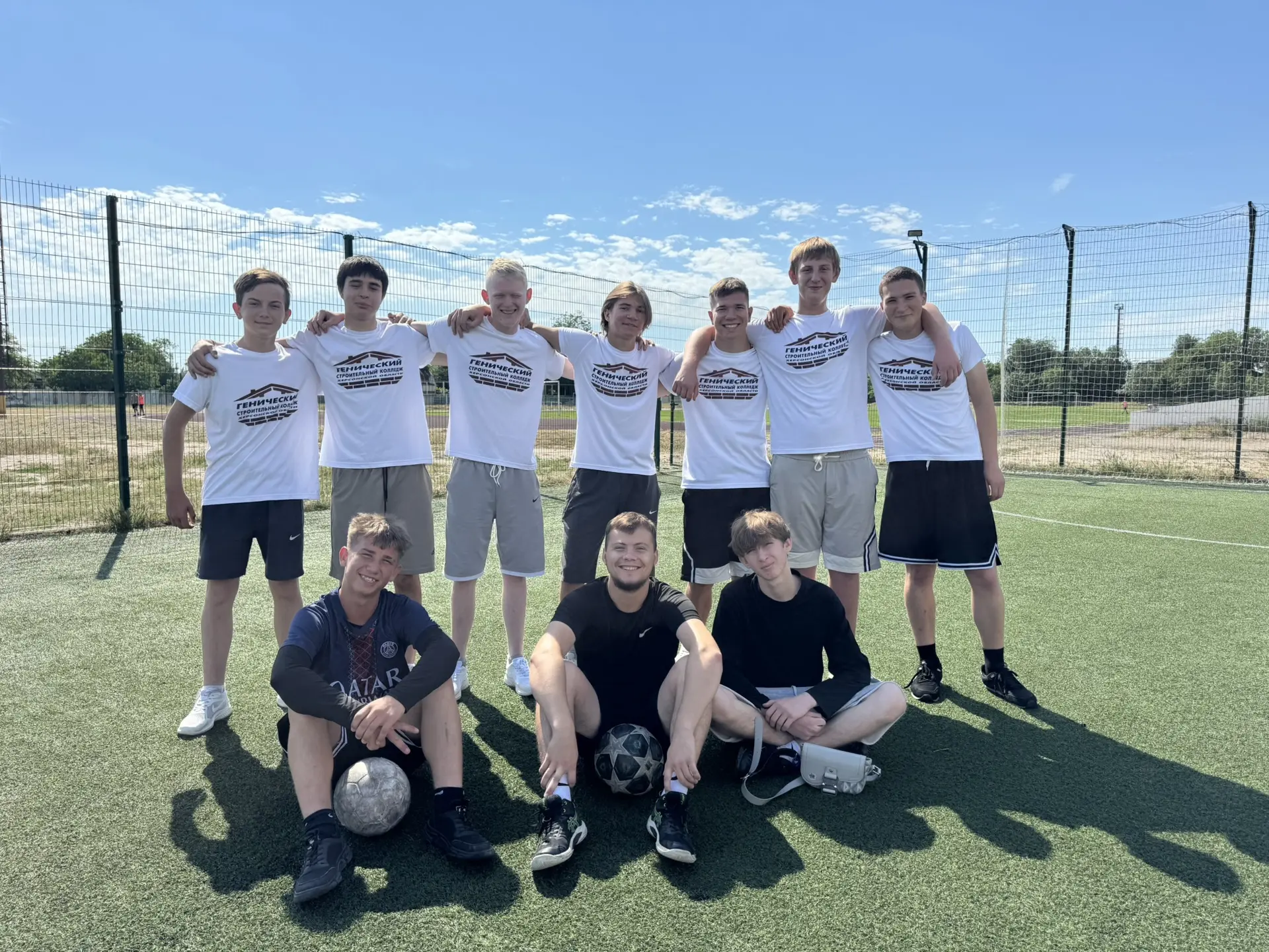 ⚽️Товарищеский матч по мини-футболу в преддверии Дня России! 

🇷🇺В преддверии Дня России на стадио