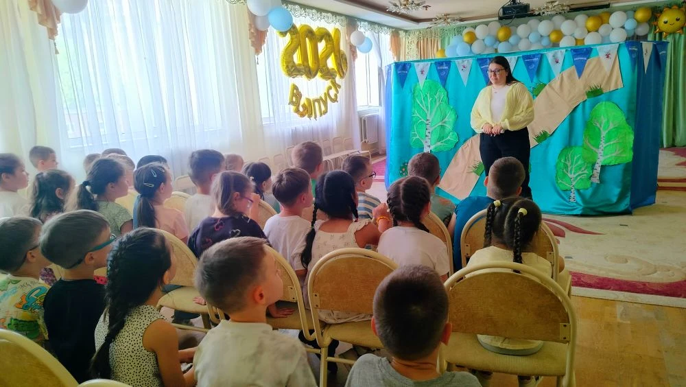 Сегодня в детском саду прошло итоговое мероприятие совместной работы и дружбы гимназии 175 и Детског