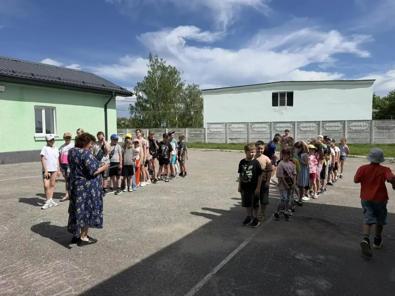 📍 Ребята из лагеря «Сказка» ярко отметили День коренных малочисленных народов России! 9 июня стало 