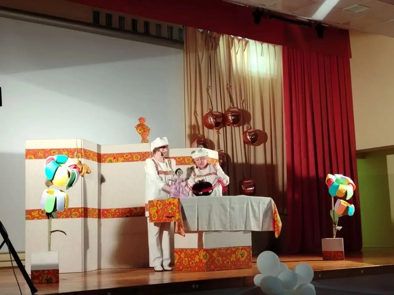 🎉 День в лагере получился насыщенным и полезным! 🎉

Сегодня ребята приняли участие в целой череде 