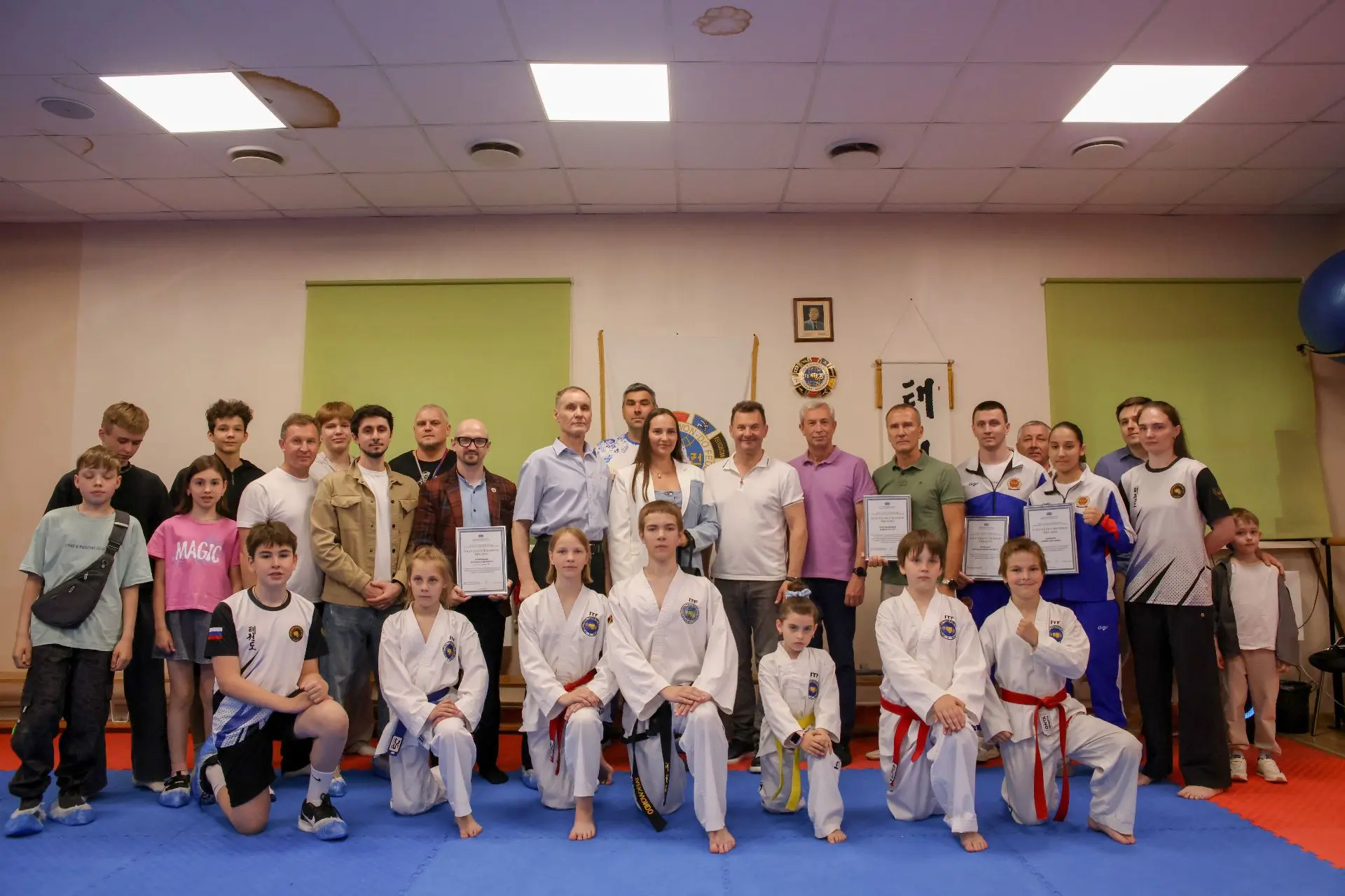 🥋Вчера с главой муниципального округа Чертаново Южное Александром Новиковым посетили клуб «Таэквон»