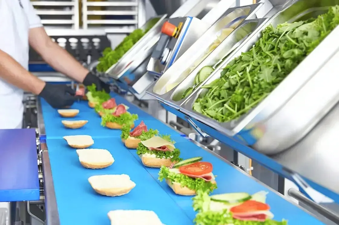 📍Московская область, г. Дмитров
🥪Производство сэндвичей
🙎‍♀🙎‍♂Оператор линии
🥓Работа на линии. 